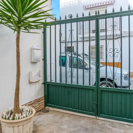 بيت للعطل Simplistic Holiday In Cadiz Near The Beach كونيل ذي لا فرونتيرا
